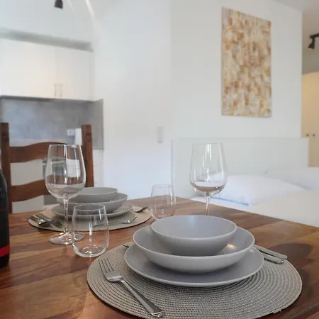 Hb-living Apartment-rheinblick * מיינץ