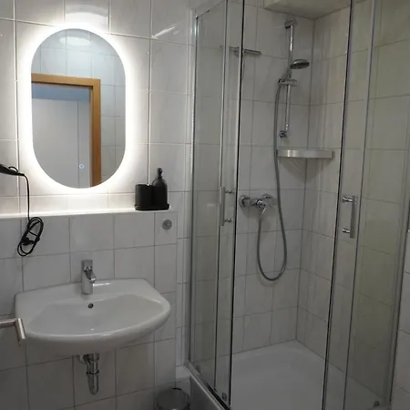 Hb-living Apartment-rheinblick דירה מיינץ