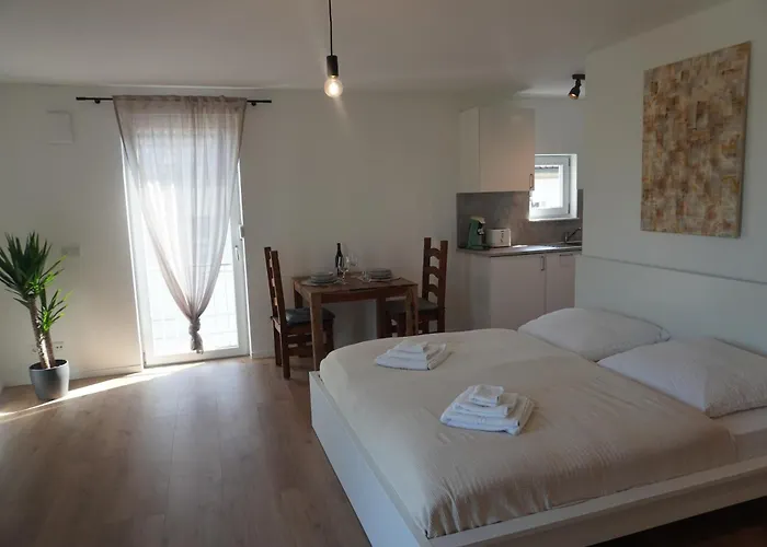 Hb-living Apartment-rheinblick Apartment